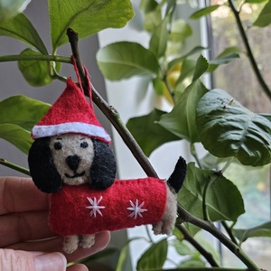 Decorațiune figurină Teckel - crăciun - decorațiuni de crăciun de casă - figurine pentru pomul de crăciun - Artynos.ro