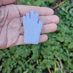 Broșă Michael Jackson glove - bijuterii - broșe - Artynos.ro