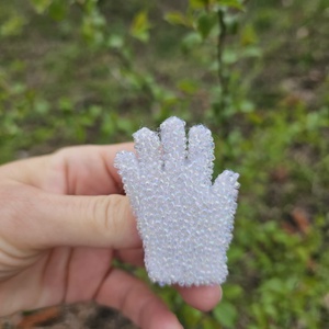 Broșă Michael Jackson glove - bijuterii - broșe - Artynos.ro