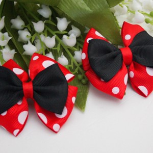Clemă de păr Masnis - Minnie Mouse roșu/negru cu buline -  - Artynos.ro