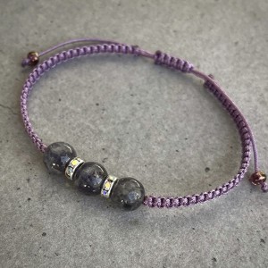 Brățară minerală macramé cu iolit -  - Artynos.ro