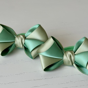 Set 2 elastice de păr handmade cu fundițe din satin, în două culori - îmbrăcăminte și modă - accesorii păr - elastic de păr - Artynos.ro