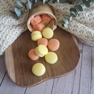 Ceară parfumată cu macaron de mango -  - Artynos.ro