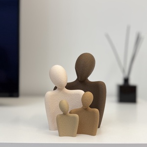 Statui de Familie decorative (Tata, Mama si 2 copii) cu design Minimalist - casă & stil de viață - decorațiuni de casă - decorațiuni de masă și rafturi - decorațiuni de masă - Artynos.ro