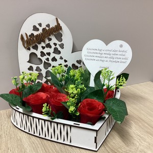 Felicitare aniversara personalizata cutie de flori in forma de inima - Artynos.ro