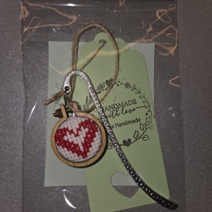 Semne de carte în formă de inimă - cărți și creații cu tematică muzicală, cadouri - semn de carte - Artynos.ro