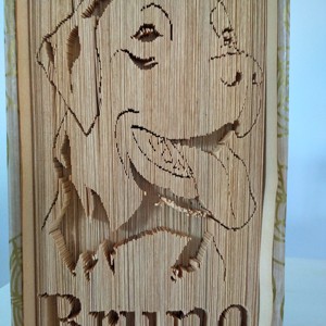 Caine si carte de nume sculptura, Casa & Stil de viata, Accesorii pentru decorat casa, Decoratiuni de masa si decoratiuni pentru rafturi , Sculptura de carte, carte pliata, , ARTYNOS