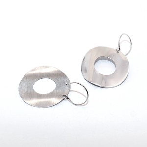 Pereche de cercei pentru femei din aluminiu cu cârlig de argint (F.39) -  - Artynos.ro