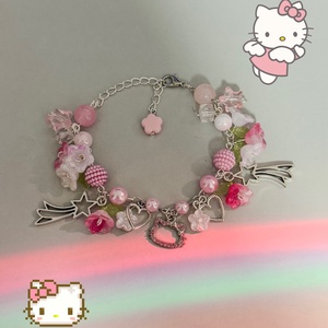 Brățară Handmade Inspirată de Hello Kitty - bijuterii - brățări - brățări din mărgele - Artynos.ro