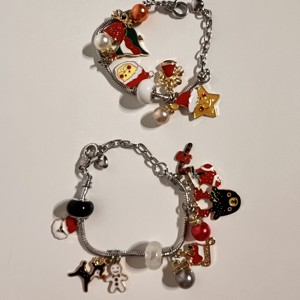 Calendar de Advent al brățărilor cu farmec - crăciun - decorațiuni de advent - calendar de advent - Artynos.ro