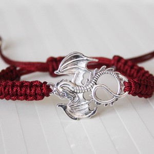 Brățară Makramé - Dragon burgundy -  - Artynos.ro