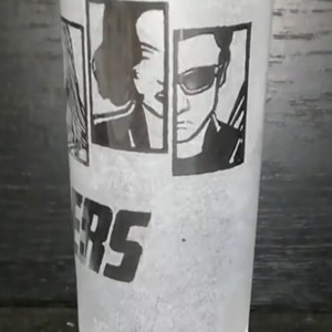 Cu modelul Avengers  -  - Artynos.ro