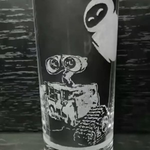 Pahar de sticla cu modelul WALL-E si EVE , , , ARTYNOS