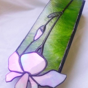 Iris alb, așa cum îți place ție. tiffany cutie de bijuterii din sticlă - bijuterii - suporturi și cutii de bijuterii - cutii de bijuterii - Artynos.ro