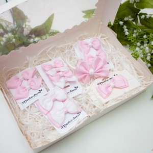 Pachet cadou cu trusă de coafat - roz deschis - îmbrăcăminte și modă - accesorii păr - bandă de păr și agrafe păr - Artynos.ro