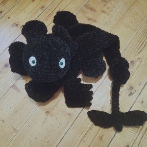 Croșetat fără dinți - jucării și echipamente pentru copii - plușuri - dragon de pluș - Artynos.ro