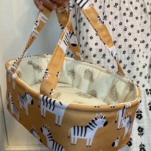 Mini landou handmade pentru păpușă  model Safari cu zebreandou - jucării și echipamente pentru copii - jucării și accesorii pentru copii - păpuși de joacă - Artynos.ro