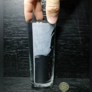 Pahar de sticlă cu model de războinic spartan  -  - Artynos.ro