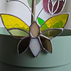 Fluture din sticlă Tiffany  ornament ghiveci - casă & stil de viață - accesorii pentru decorat casa - decorațiuni de masă și decorațiuni pentru rafturi  - sticle ornamentale - Artynos.ro