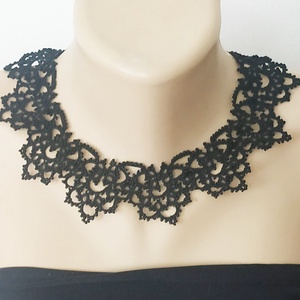 Colier negru din dantela frivolite, colier dantela neagra, bijuterii unicat, bijuterii tatting - bijuterii - coliere - coliere cu mărgele - Artynos.ro