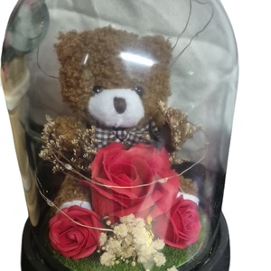 Cupola cu trandafiri si ursulet , Casa & Stil de viata, Decoratiuni de casa, Accesorii florale, Buchete de flori, Aranjament de flori, Altele, ARTYNOS
