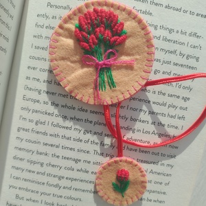 Semn de carte , Arte vizuale si accesorii , Carti de calendar, carti sport, Broderie, ARTYNOS