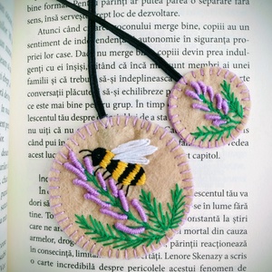 Semn de carte  - arte vizuale și accesorii  - cărți de calendar, cărți sport - Artynos.ro