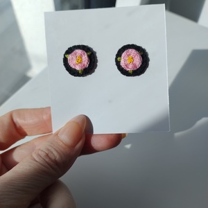 Cercei , Arte vizuale si accesorii , Carti de calendar, carti sport, Broderie, Realizati manual 


, ARTYNOS