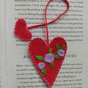 Semn de carte, Carti si creatii cu tematica muzicala, cadouri, Semn de carte, Broderie, Cusatura, ARTYNOS