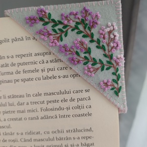 Semn de carte, Carti si creatii cu tematica muzicala, cadouri, Semn de carte, Broderie, Cusatura, ARTYNOS