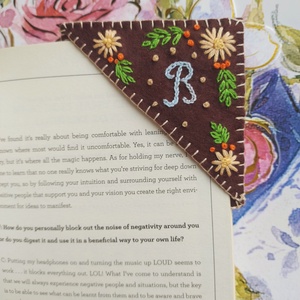 Semn de carte - cărți și creații cu tematică muzicală, cadouri - semn de carte - Artynos.ro