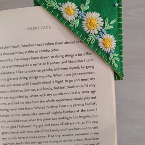 Semn de carte, Carti si creatii cu tematica muzicala, cadouri, Semn de carte, Broderie, Cusatura, ARTYNOS