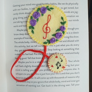 Semn de carte, Carti si creatii cu tematica muzicala, cadouri, Semn de carte, Broderie, Cusatura, ARTYNOS