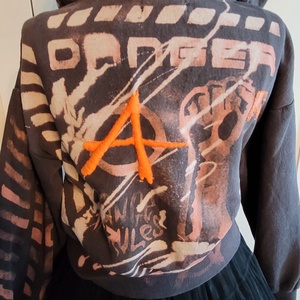 Hanorac Custom � Bleached, Hand Embroidered - îmbrăcăminte și modă - haine damă - hanorace, cardigane - Artynos.ro