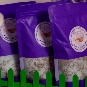 Sare de baie cu ulei esențial de lavandă - igienă și înfrumusețare - săpunuri și articole de igienă - sare și bombă de baie - Artynos.ro