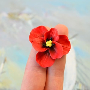 Laleaua rosie - Brosa martisor - Artynos.ro