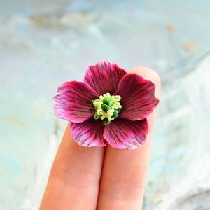 Helleborus/Spanz visiniu- Brosa martisor, Bijuterii, Brose, , ARTYNOS