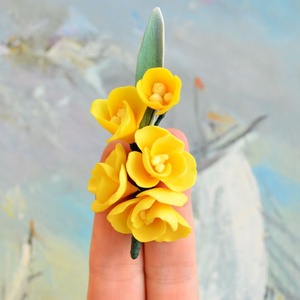 Frezii galbene- Brosa buchet, Bijuterii, Brose, , Brosa mare cu frezii galbene.

*** Descopera colectia noastra de martisoare lucrate cu grija si pas..., ARTYNOS