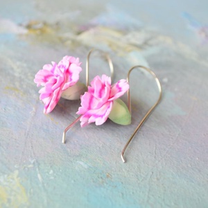 Garofite roz cu bobocel- Cercei tortita - bijuterii - cercei - cercei lungi - Artynos.ro