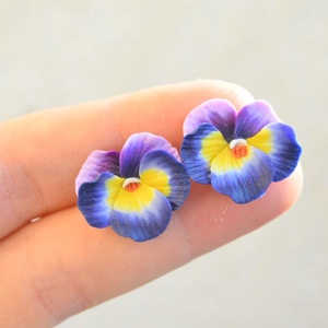 Panselute mov- Cercei surub - bijuterii - cercei - cercei din argint - Artynos.ro