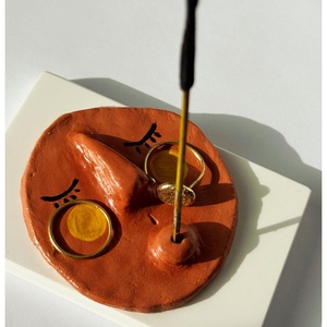 Suport pentru bijuterii si betisoare parfumate - Artynos.ro