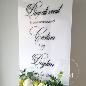 Panou intampinare nunta din plexiglas alb si negru - accesorii nuntă - materiale decor pentru nuntă - tablouri și indicatoare nuntă - Artynos.ro