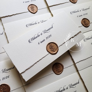 Invitatie de nunta cu sigiliu din ceara si margini rupte manual - accesorii nuntă - invitații și felicitări de nuntă - invitații nuntă - Artynos.ro