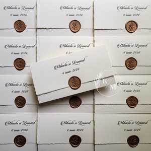 Invitatie de nunta cu sigiliu din ceara si margini rupte manual - accesorii nuntă - invitații și felicitări de nuntă - invitații nuntă - Artynos.ro