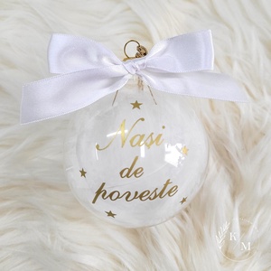 Glob de Crăciun personalizat Nasi de poveste, umplut cu puf alb - crăciun - decorațiuni de crăciun de casă - globuri de crăciun - Artynos.ro