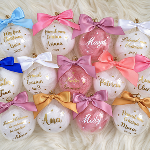Set 4 Globuri de Crăciun personalizate pentru familie, umplute cu puf alb - crăciun - decorațiuni de crăciun de casă - globuri de crăciun - Artynos.ro