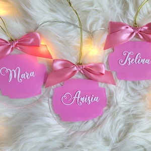 Set 3 Ornamente de Craciun pentru familie, personalizate cu nume - crăciun - decorațiuni de crăciun de casă - globuri de crăciun - Artynos.ro