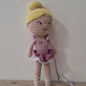Dorottya, balerină amigurumi -  - Artynos.ro
