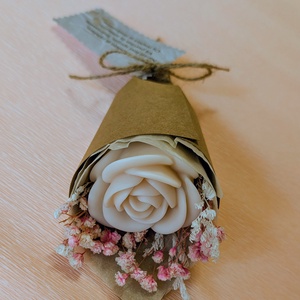Buchet din ceară de soia - casă & stil de viață - accesorii pentru decorat casa - suport de flori - buchete de flori - Artynos.ro