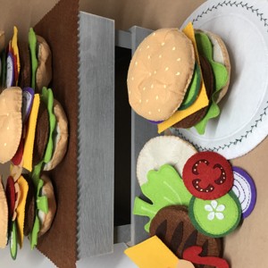 Set pentru fabricarea hamburgerului -  - Artynos.ro